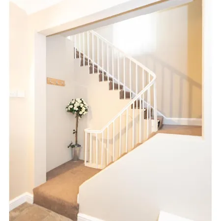 Spacious Bright & Homely House By The River Ouse Apartman York
