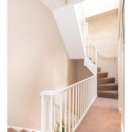 Spacious Bright & Homely House By The River Ouse * York